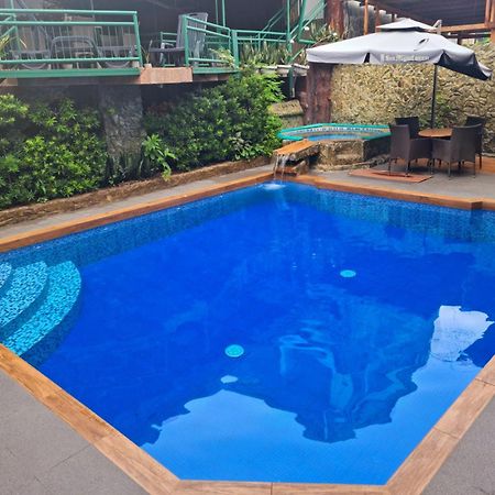 Mb'S Garden Inn Lapu-Lapu City Zewnętrze zdjęcie