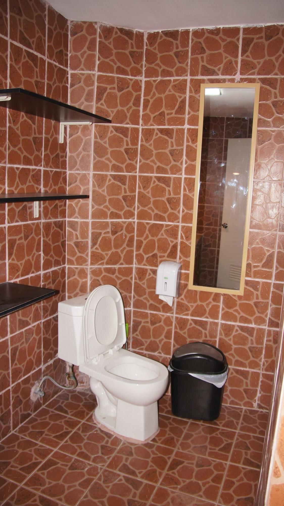 Mb'S Garden Inn Lapu-Lapu City Zewnętrze zdjęcie
