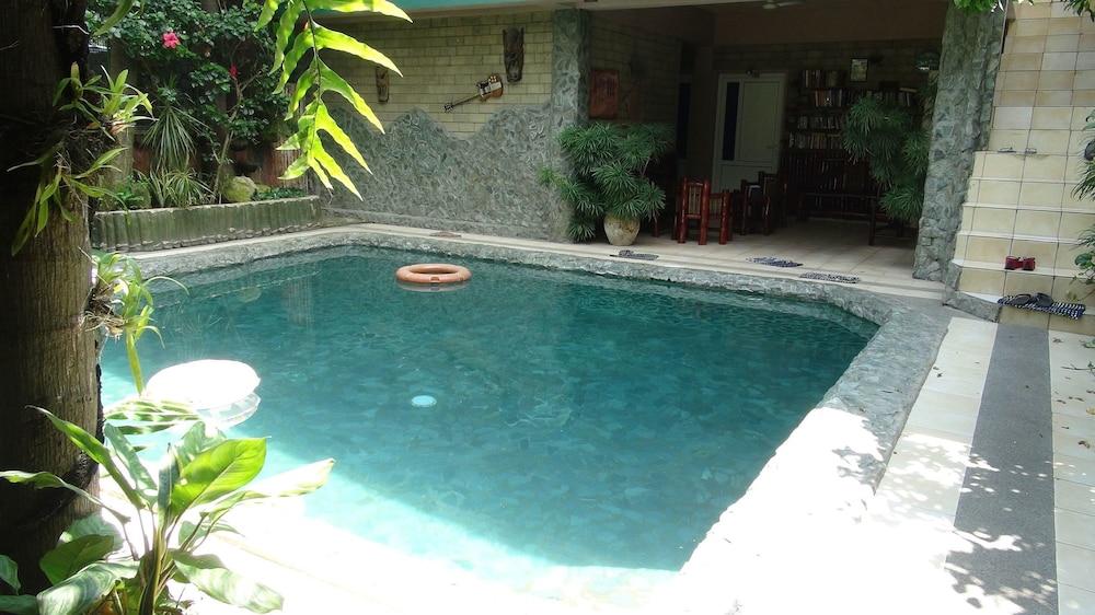 Mb'S Garden Inn Lapu-Lapu City Zewnętrze zdjęcie
