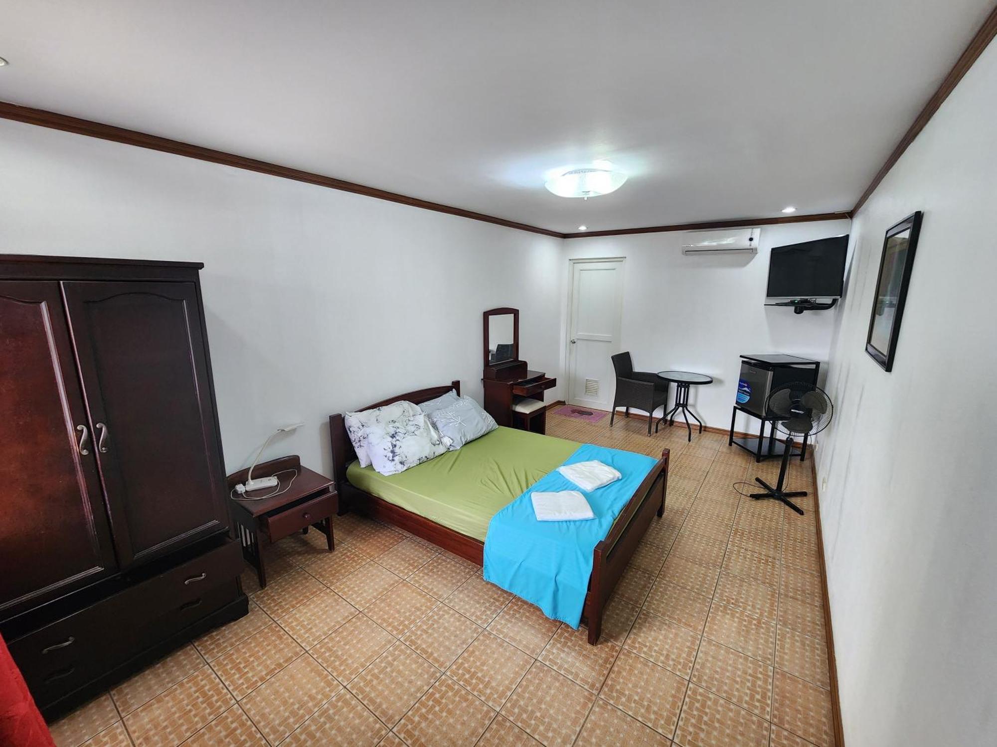 Mb'S Garden Inn Lapu-Lapu City Zewnętrze zdjęcie