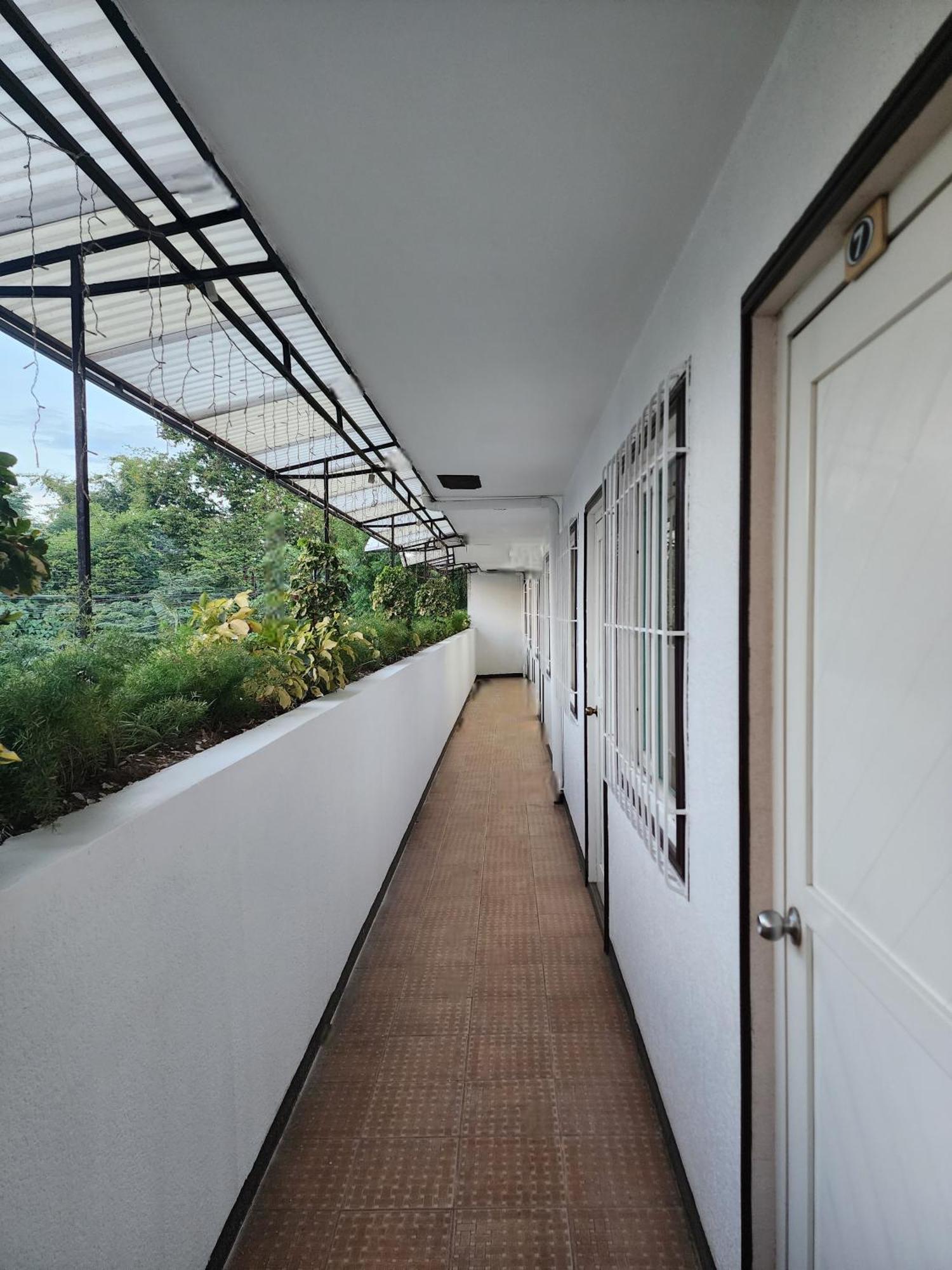 Mb'S Garden Inn Lapu-Lapu City Zewnętrze zdjęcie